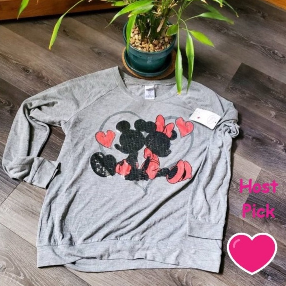Disney Mickey No & Minnie Mouse in Heart NWT Sequin Shirt